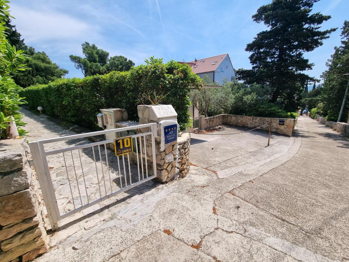 Villa Ilaria Bol Exterior photo